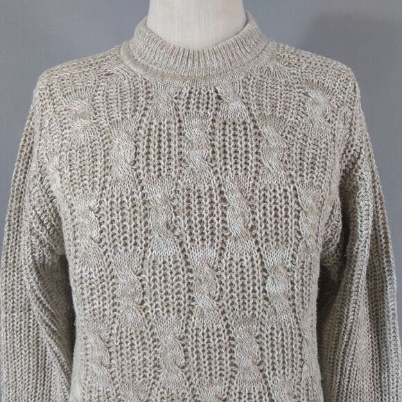 J Riggings Sweater Men's medium champagne beige cable thick pullover jumper prep - Picture 2 of 12